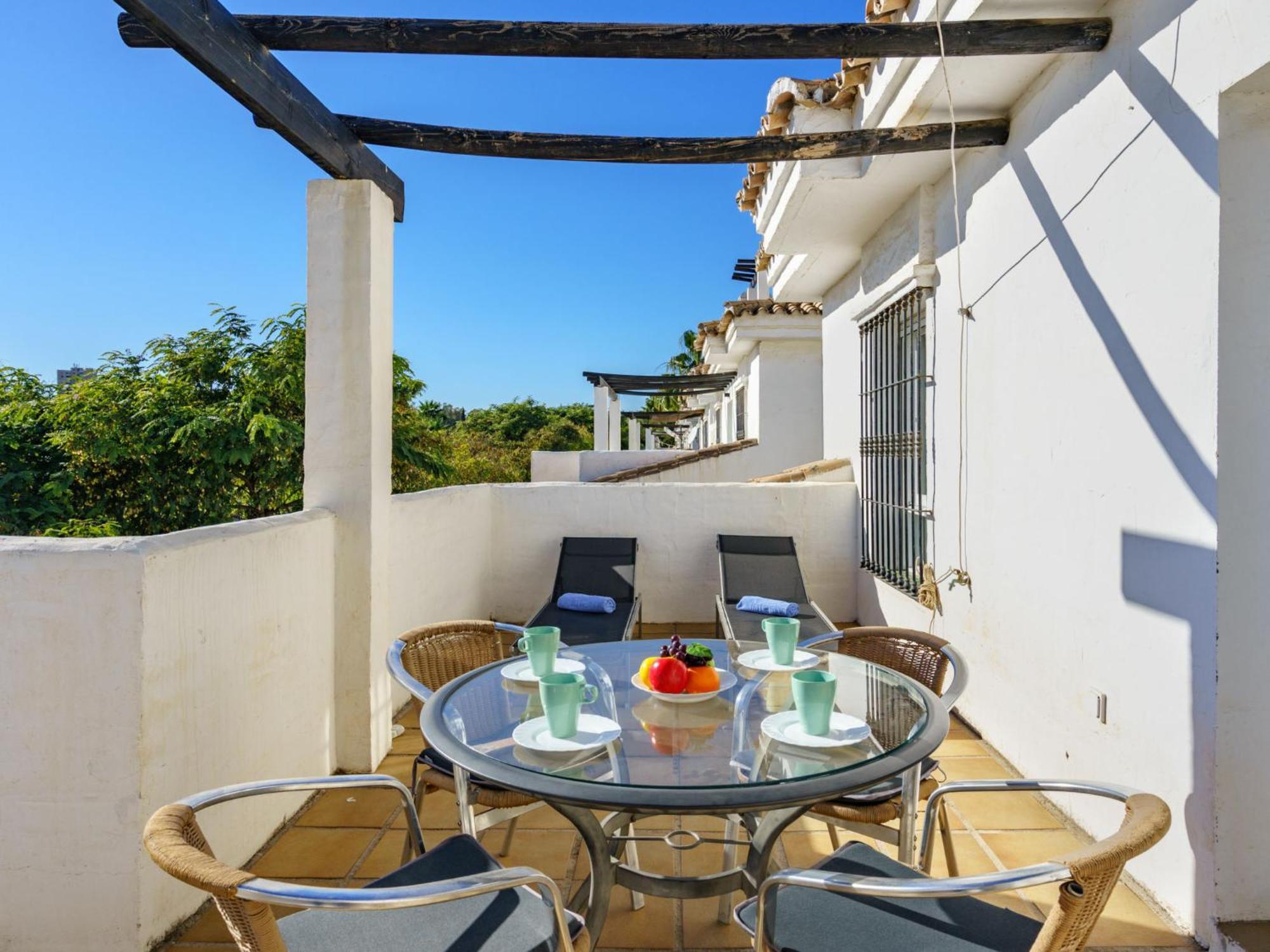 Apartemen Naranjos